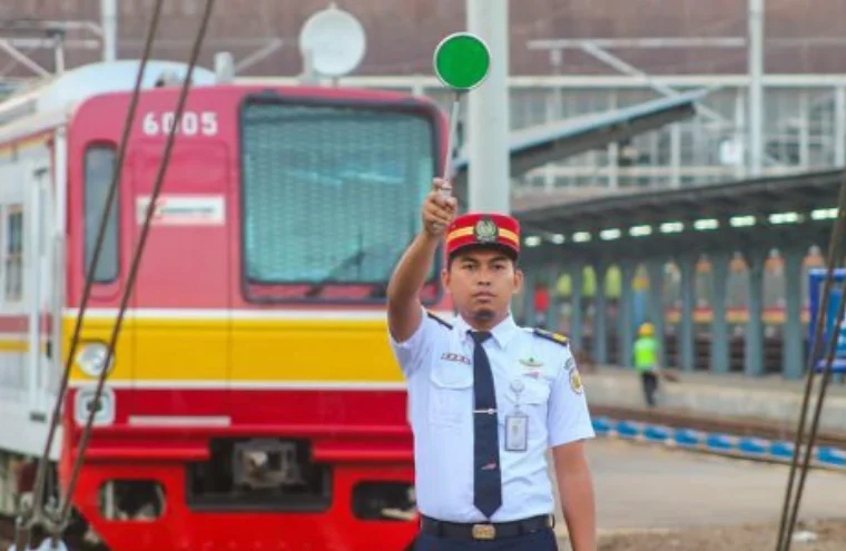 Pengertian Pengatur Perjalanan Kereta Api (PPKA)