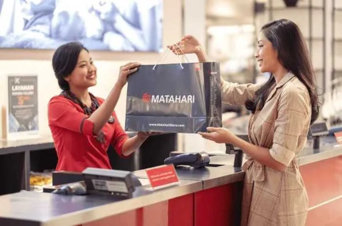 Besaran Gaji Karyawan SPG Matahari Semua Jabatan Terbaru – Panduan Lengkap 2024 4 Gaji Karyawan Matahari Terbaru 2024: Besaran dan Perbandingan dengan