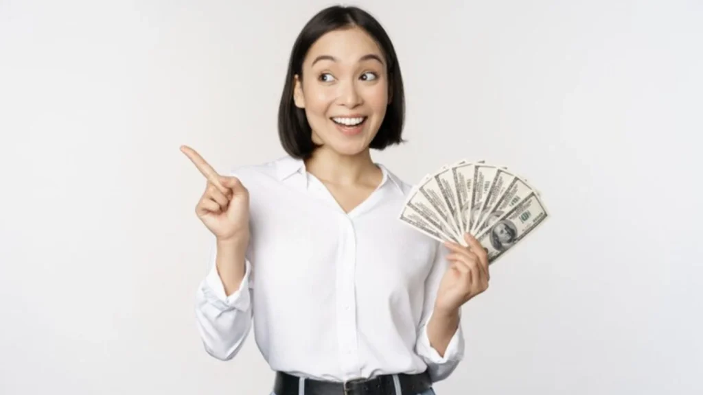 Perbandingan gaji Colliers Indonesia dengan Kompetitor Lokal