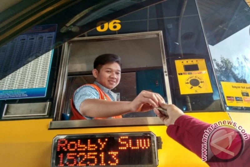 Gaji Penjaga Pintu Tol: Perbandingan dengan Profesi Lain